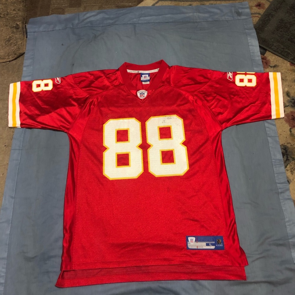 NFL Kansas City Chiefs vintage tony Gonzalez jersey size L great look Condition